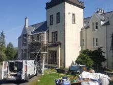 Removing old roughcast